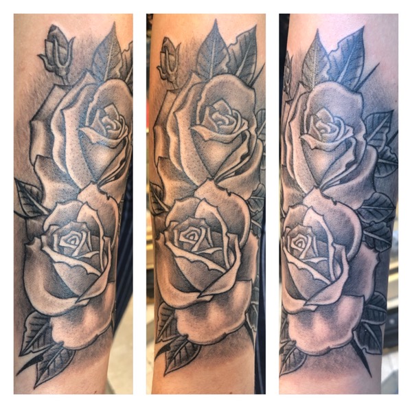 roses newschool en triptyque