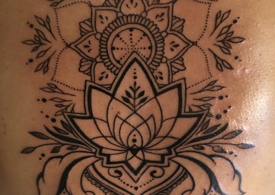 lotus, mandala et bijoux hindi