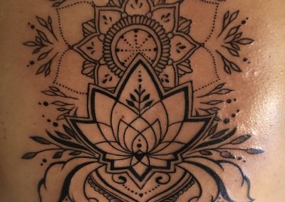 lotus, mandala et bijoux hindi