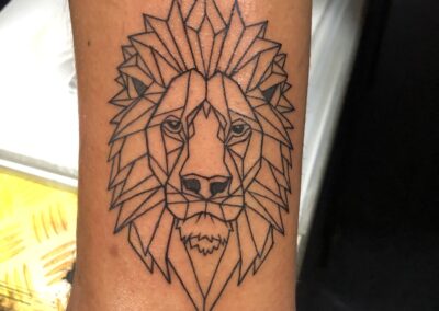 tête de lion en origami sur cheville